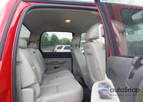 2010 Chevrolet Silverado 1500 Lt z USA, uszkodzony, nr VIN 3GCRKSE31AG165665